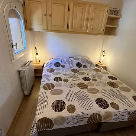 Le Solaret 1 4-6 Person *